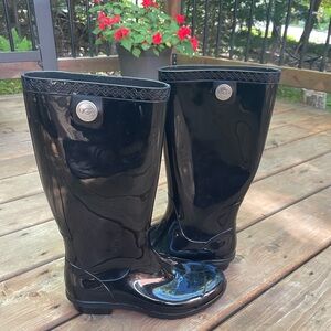 UGG rain boots